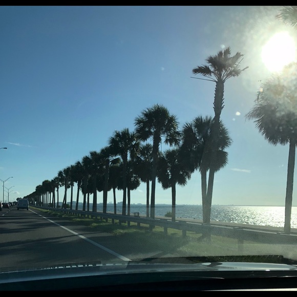 Meet your Posher, B - Picture 1 of 1